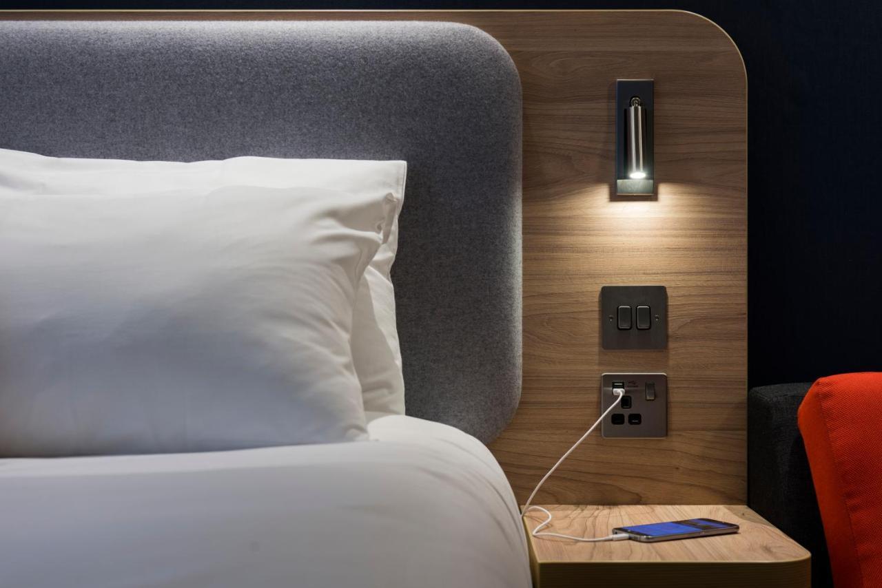 Holiday Inn Express - Fleet By Ihg Eksteriør billede